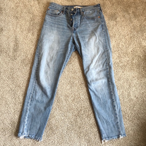Levi’s wedgie jean - Picture 4 of 7